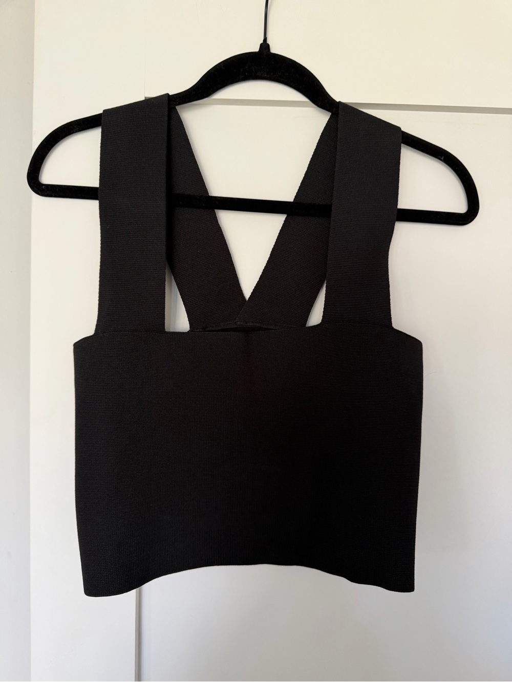 Dotti Australia Black Wide-Strap Cross Back Crop Top